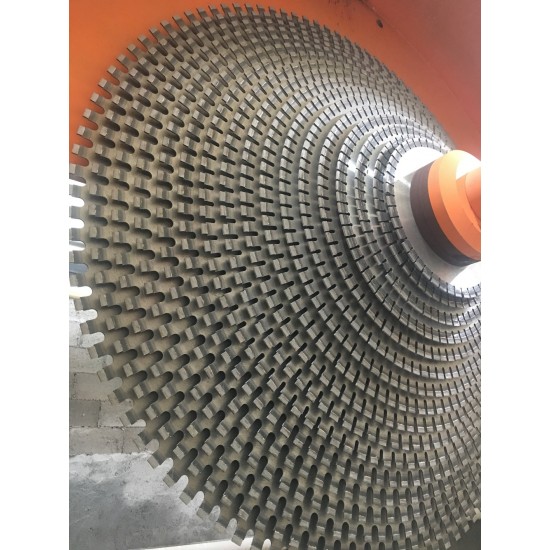 Multi blade and segment